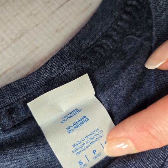 Mommy Shark Heather Blue Tee Shirt sz Small - Picture 4 of 6